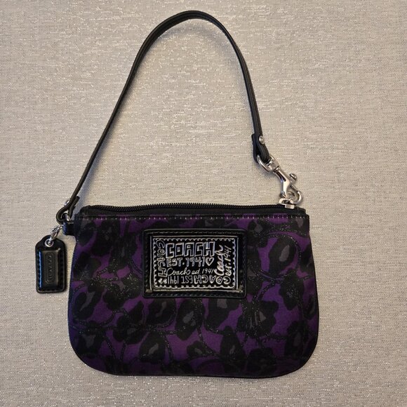 Coach Poppy Daisy Ocelot Purple Canvas & Black Leather Wristlet & Dust Bag NWOT - Picture 4 of 5